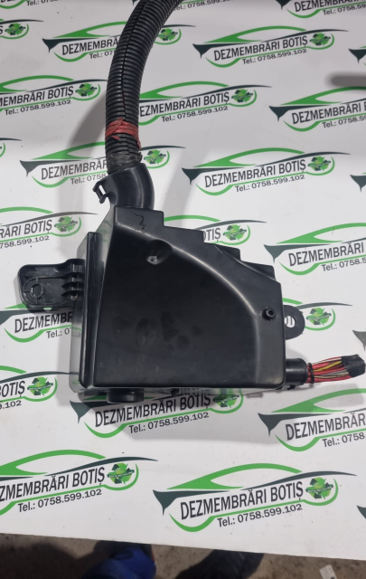 Panou sigurante motor Dacia Logan  [2004 - 2008] Sedan 1.6 MT (87 hp)