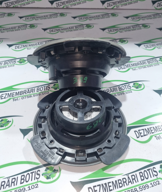 Boxa fata dreapta SET 8200368730 Dacia Logan  [2004 - 2008] Sedan 1.6 MT (87 hp)