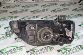 Far stanga COMPLET Dacia Logan  [2004 - 2008] Sedan 1.6 MT (87 hp)