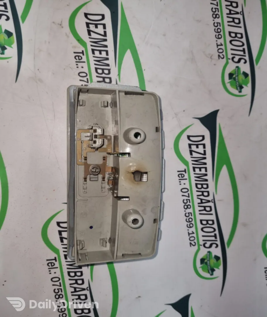 Lampa plafon fata Skoda Fabia 6Y [1999 - 2004] Hatchback 5-usi 1.2 MT (54 hp)