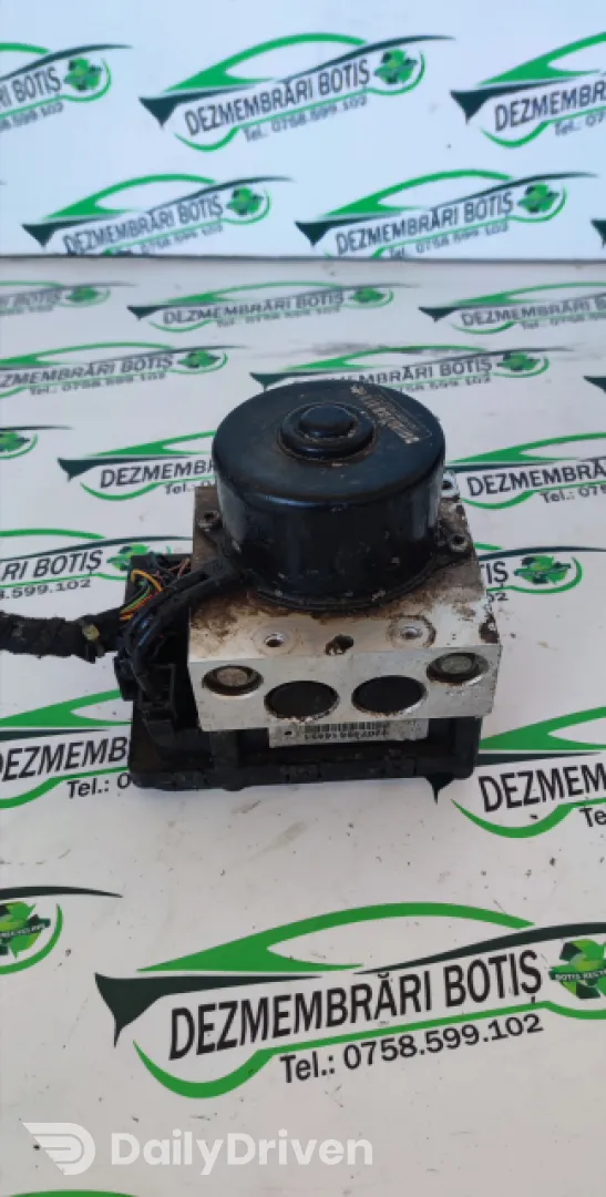Pompa ABS 1J0907379D Volkswagen VW Golf 4 [1997 - 2006] Hatchback 5-usi 1.4 MT (75 hp)