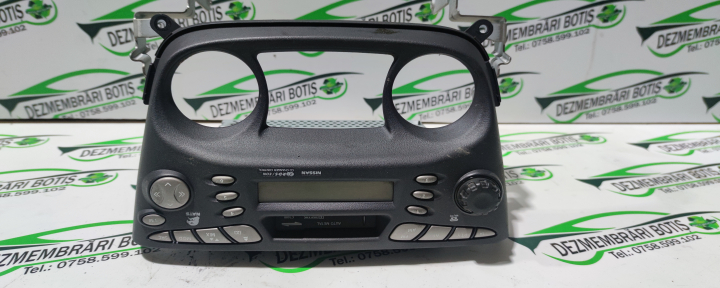 Radiocasetofon Nissan Almera N16 [2000 - 2003] Hatchback 5-usi 1.5 MT (98 hp)