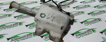 Vas lichid parbriz Nissan Almera N16 [2000 - 2003] Hatchback 5-usi 1.5 MT (98 hp)