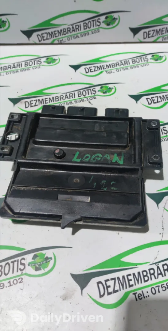Calculator motor ECU 8200513113 Dacia Logan  [2004 - 2008] Sedan 1.5 D MT (70 hp)
