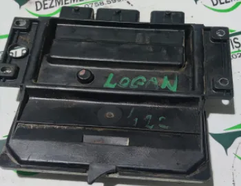 Calculator motor ECU 8200513113 Dacia Logan  [2004 - 2008] Sedan 1.5 D MT (70 hp)