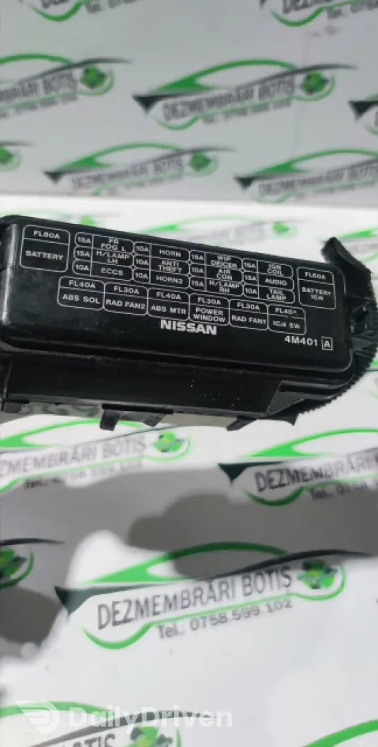 Panou sigurante bord Nissan Almera N16 [2000 - 2003] Hatchback 5-usi 1.5 MT (98 hp)