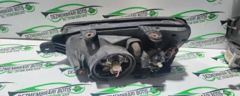 Far dreapta Hyundai Santa Fe SM [2000 - 2004] Crossover 2.0 CRDi MT (112 hp)