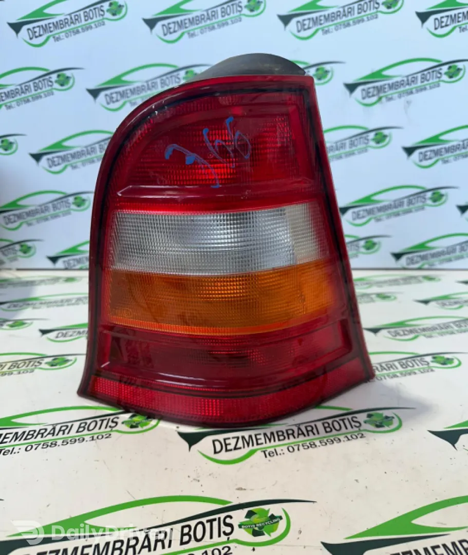 Lampa stop dreapta pe aripa Mercedes-Benz A-Class W168 [1997 - 2001] Hatchback A 140 MT (82 hp)