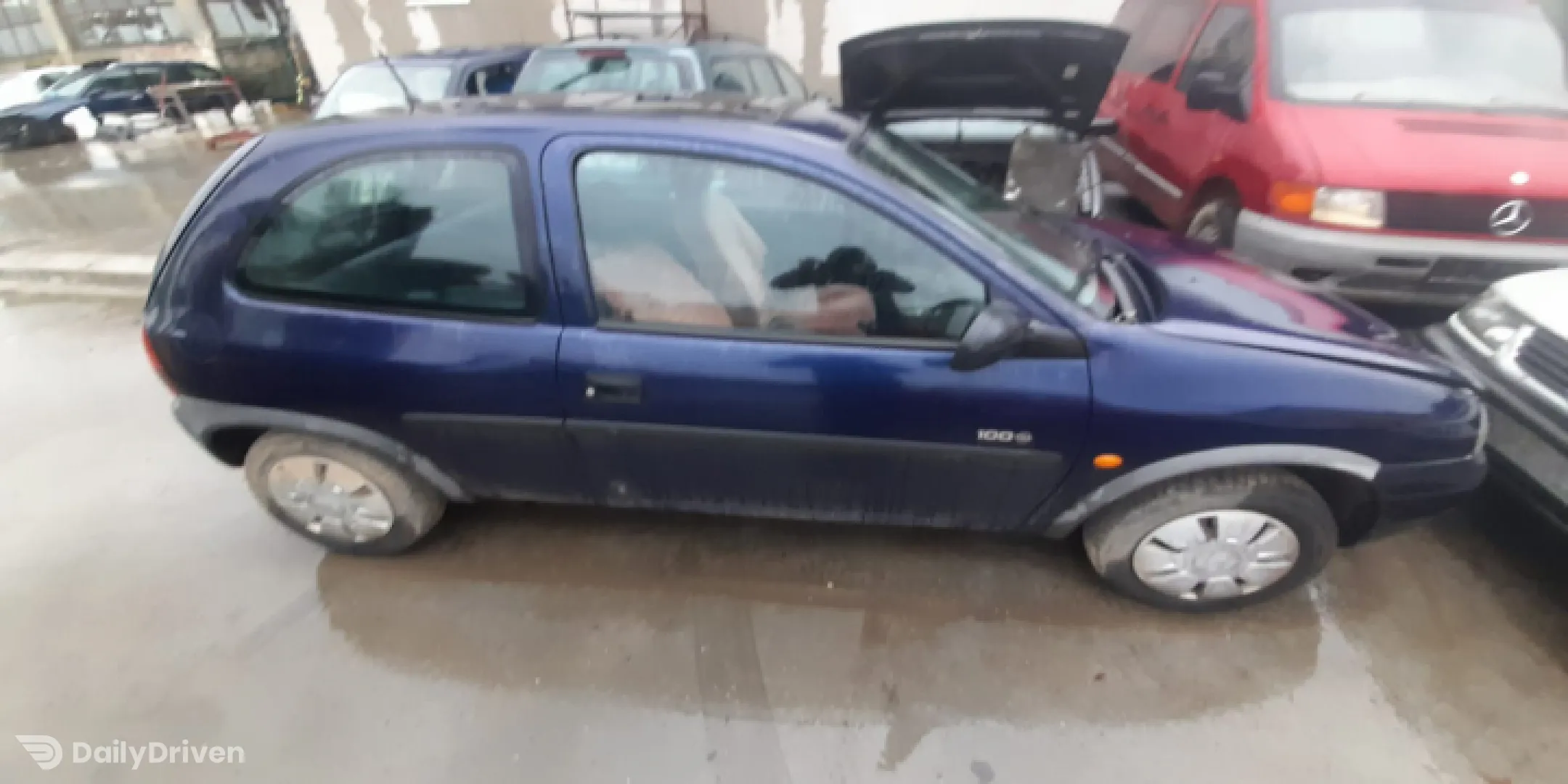 Lampa stop stanga pe aripa Opel Corsa B [1993 - 2000] Hatchback 3-usi 1.2i MT (45 hp)