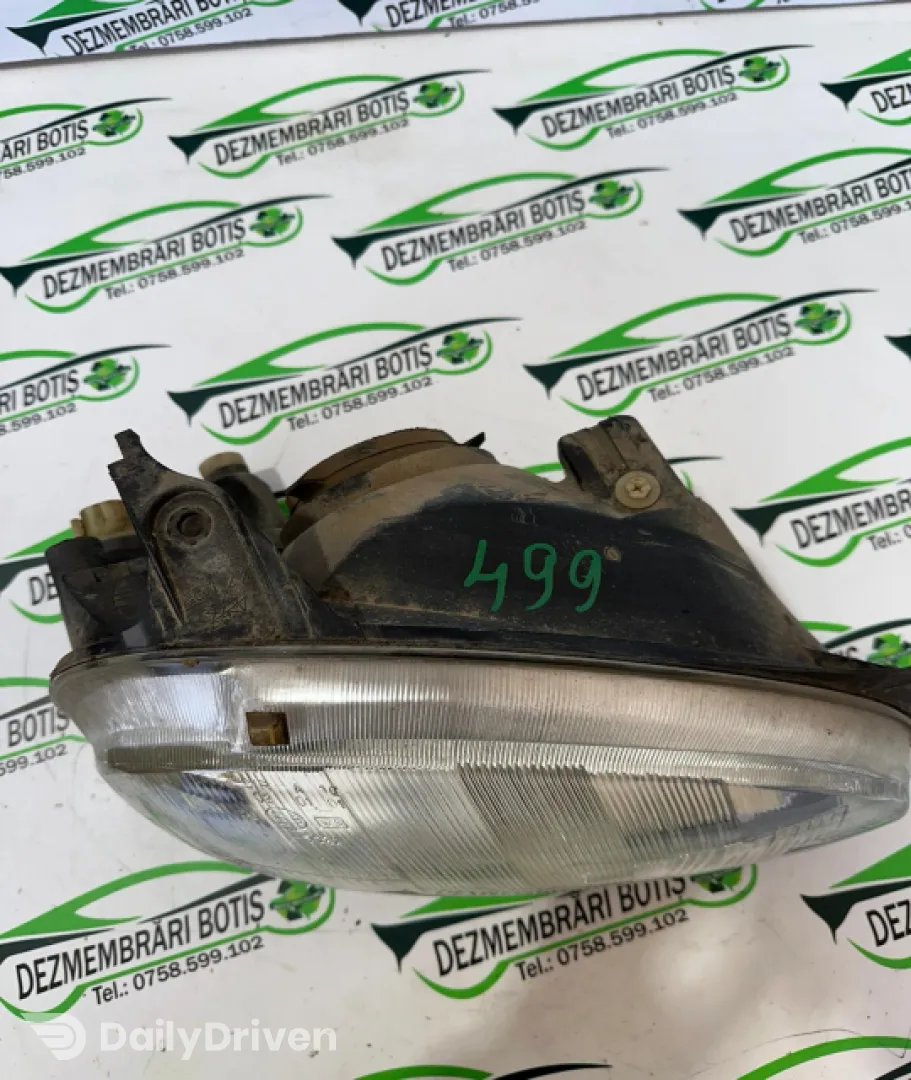 Far dreapta Opel Corsa B [1993 - 2000] Hatchback 3-usi 1.2i MT (45 hp)