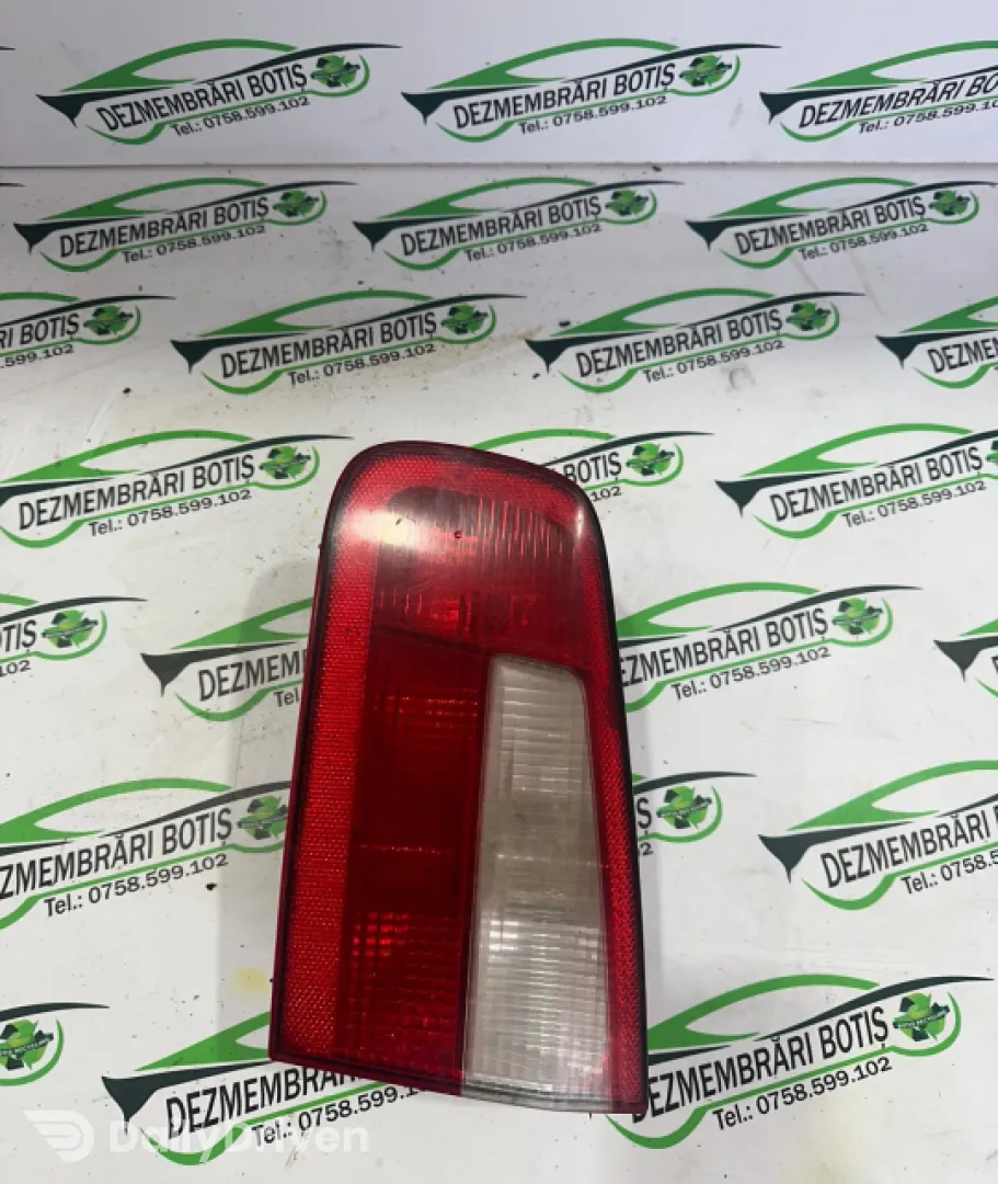 Soclu becuri lampa stop pe hayon dreapta Renault Laguna 2 [2001 - 2005] Liftback 1.6 MT (107 hp)