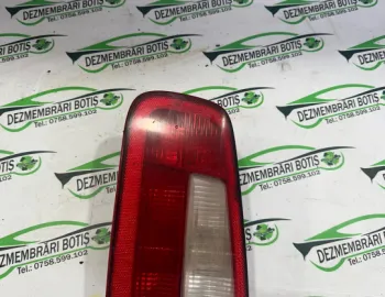Soclu becuri lampa stop pe hayon dreapta Renault Laguna 2 [2001 - 2005] Liftback 1.6 MT (107 hp)