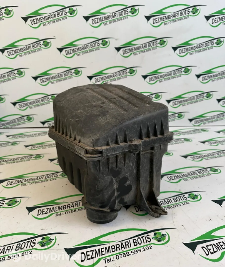 Carcasa filtru aer Chevrolet Aveo T200 [2003 - 2008] Sedan 1.4 MT (82 hp)