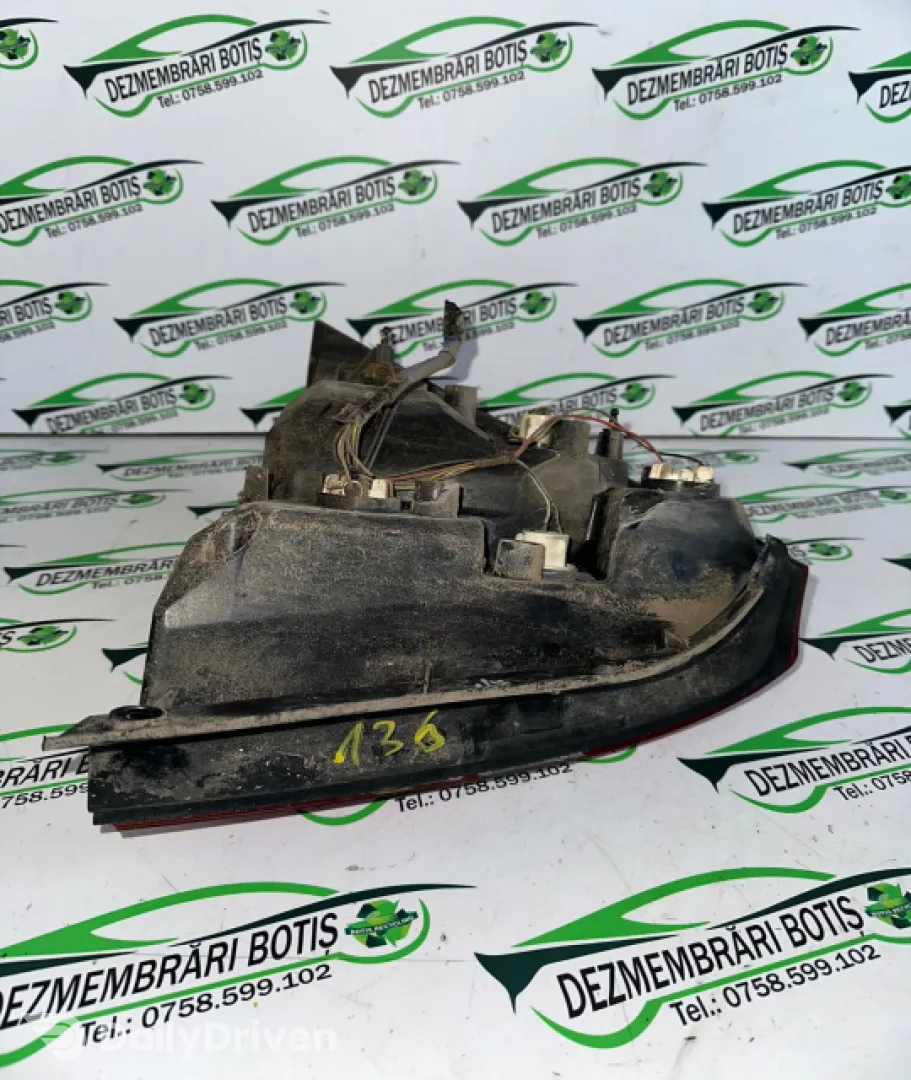 Lampa stop dreapta pe aripa Chevrolet Aveo T200 [2003 - 2008] Sedan 1.4 MT (82 hp)