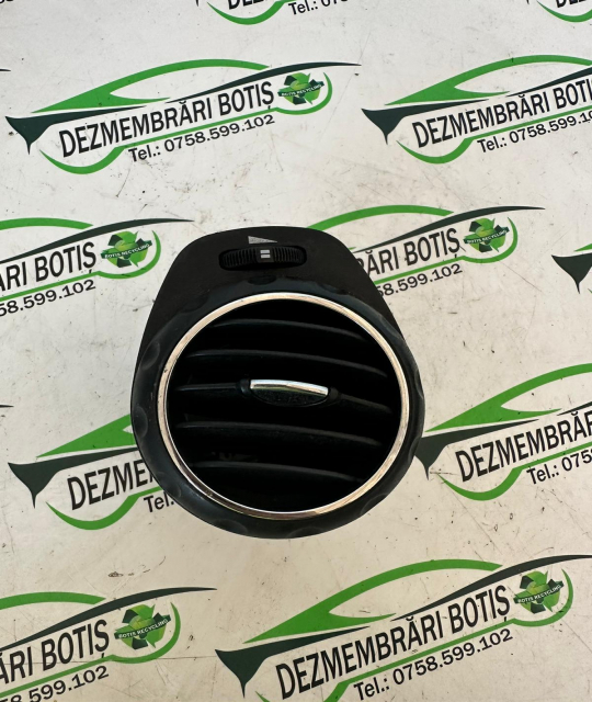 Grila ventilatie bord stanga Alfa Romeo 147  [2000 - 2004] Hatchback 3-usi 1.9 JTD MT (115 hp)