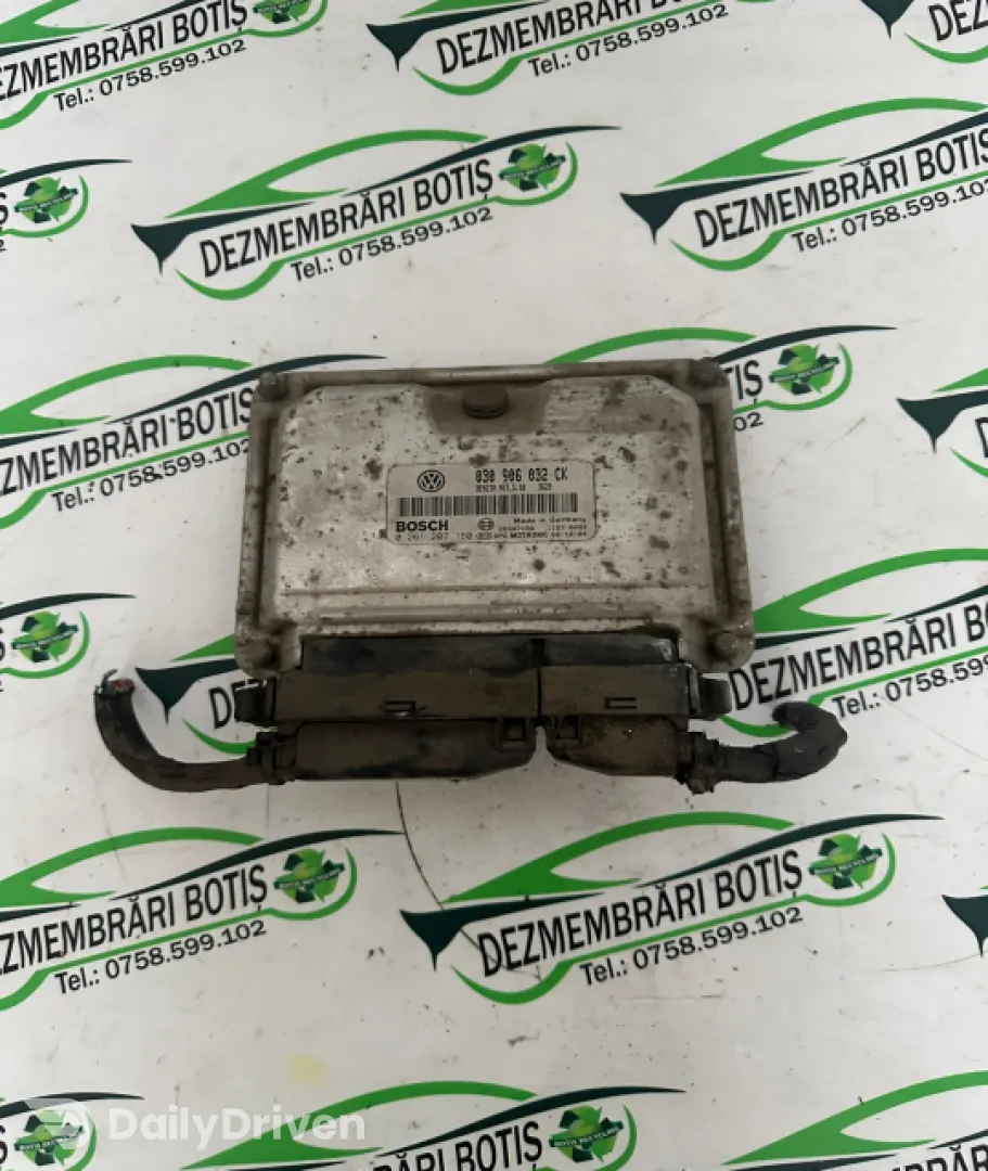 Calculator motor ECU 030906032CK Volkswagen VW Polo 3 6N [facelift] [2000 - 2002] Hatchback 5-usi 1.4 MT (60 hp)