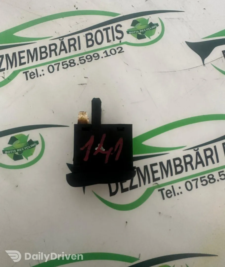 Buton dezaburire parbriz Volkswagen VW Polo 3 6N [1994 - 2001] Hatchback 5-usi 1.0 MT (50 hp)