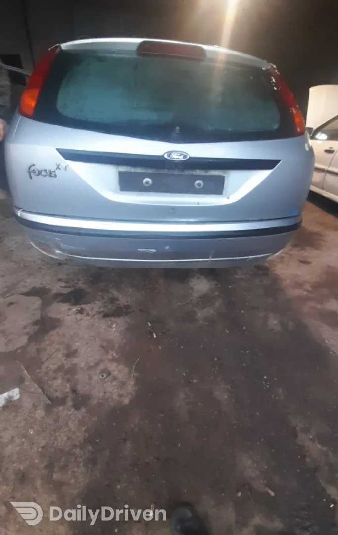 Panou sigurante si relee 98AG14A142AD Ford Focus  [1998 - 2004] Hatchback 3-usi 1.6 MT (98 hp)