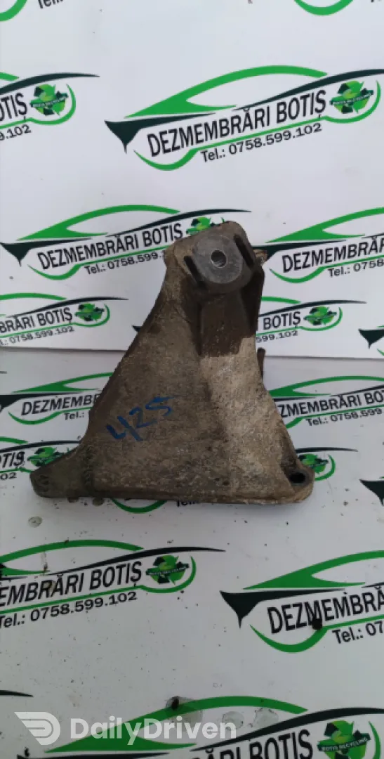 Suport motor Audi A4 B5 [1994 - 1999] Sedan 1.6 MT (101 hp)