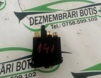 Buton avarie 6N1 953 235 Volkswagen VW Polo 3 6N [1994 - 2001] Hatchback 5-usi 1.0 MT (50 hp)