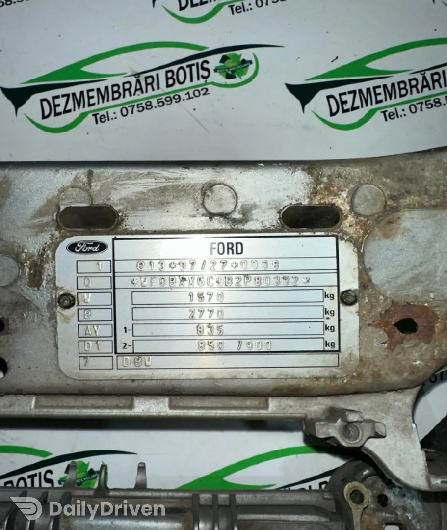 Trager Ford Focus  [1998 - 2004] Hatchback 3-usi 1.6 MT (98 hp)