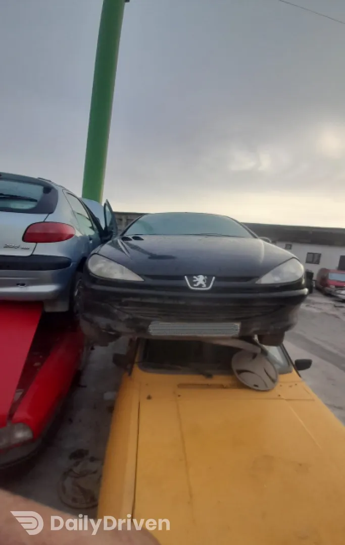 Panou sigurante si relee 9641853880 Peugeot 206  [1998 - 2003] Hatchback 3-usi 1.9 D MT (70 hp)
