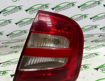 Lampa stop dreapta pe aripa Skoda Fabia 6Y [1999 - 2004] Hatchback 5-usi 1.2 MT (64 hp)
