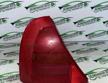 Lampa stop stanga pe aripa Renault Clio 2 [1998 - 2005] Hatchback 5-usi 1.2 MT (75 hp)