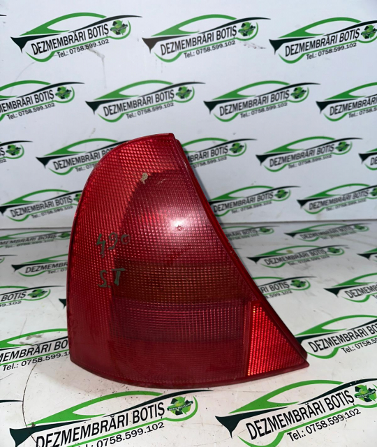 Lampa stop stanga pe aripa Renault Clio 2 [1998 - 2005] Hatchback 5-usi 1.2 MT (75 hp)
