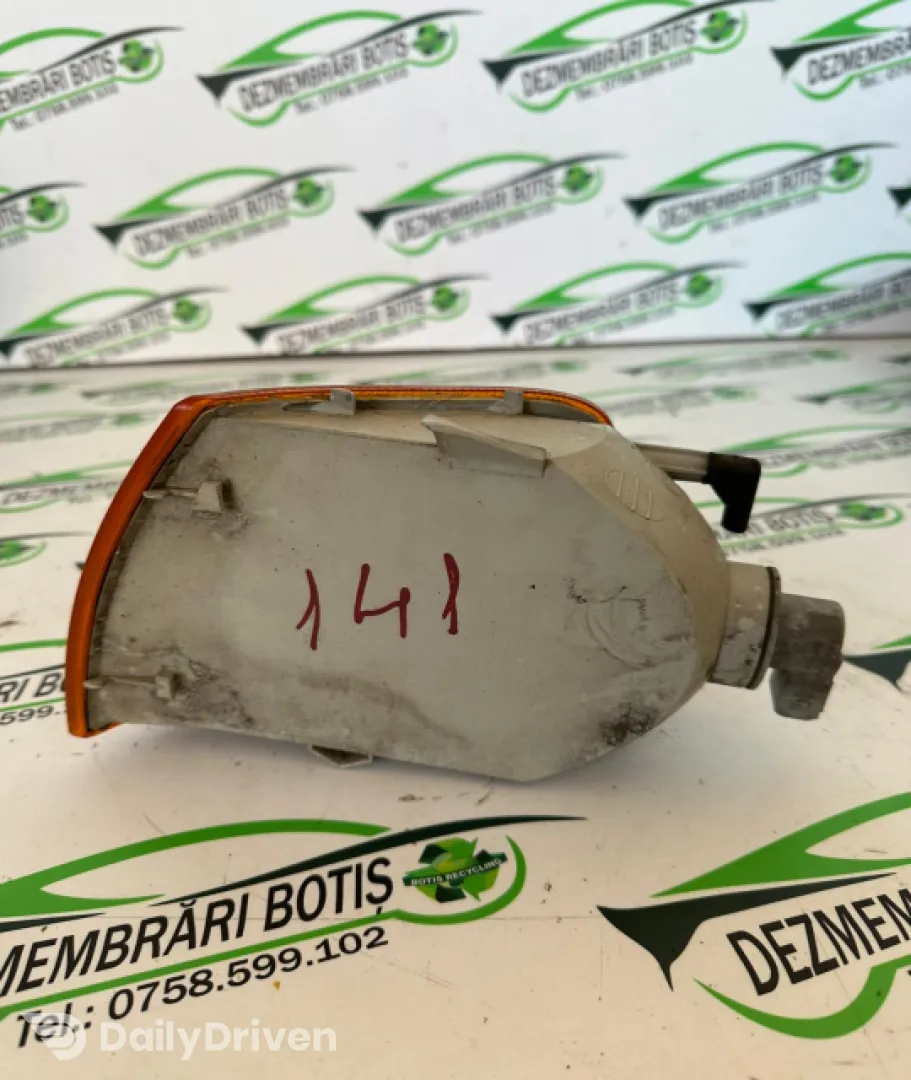 Lampa semnalizare fata dreapta 6NO953050B Volkswagen VW Polo 3 6N [1994 - 2001] Hatchback 5-usi 1.0 MT (50 hp)