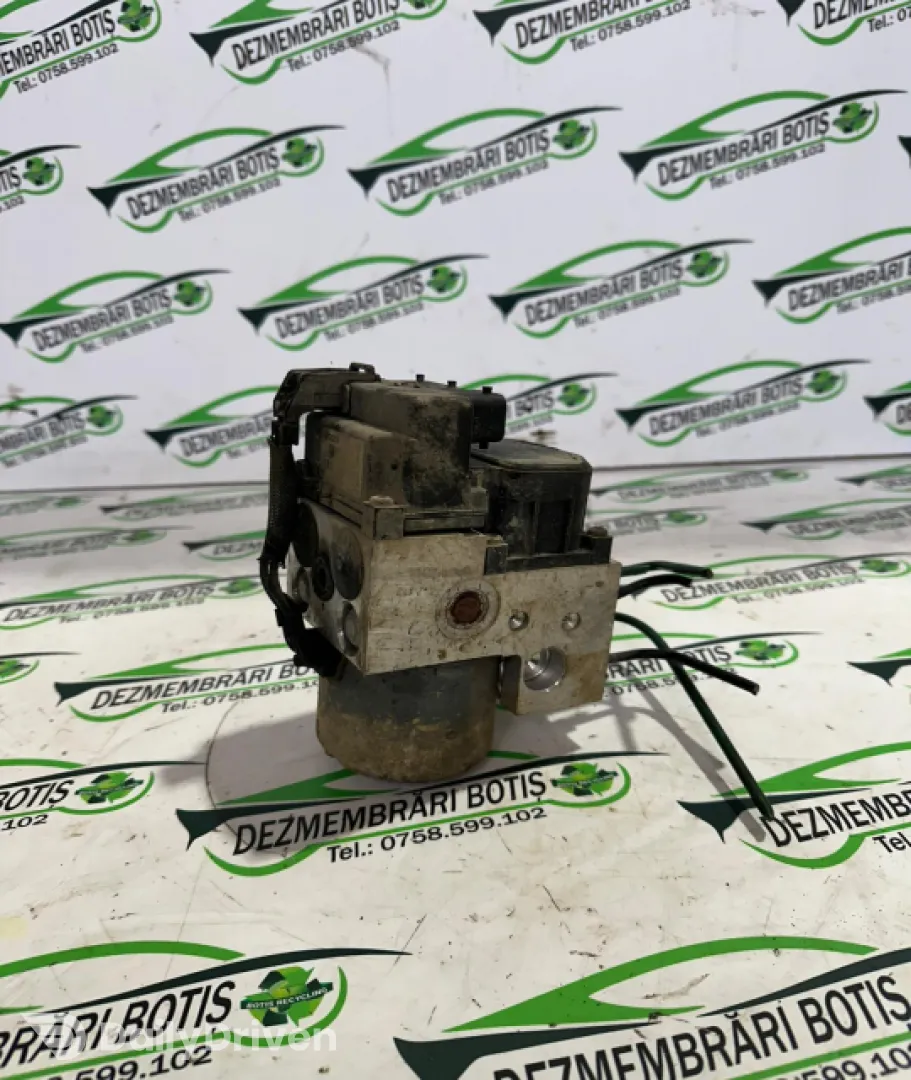 Pompa ABS 2 273 004 418 Renault Clio 2 [1998 - 2005] Hatchback 5-usi 1.2 MT (75 hp)