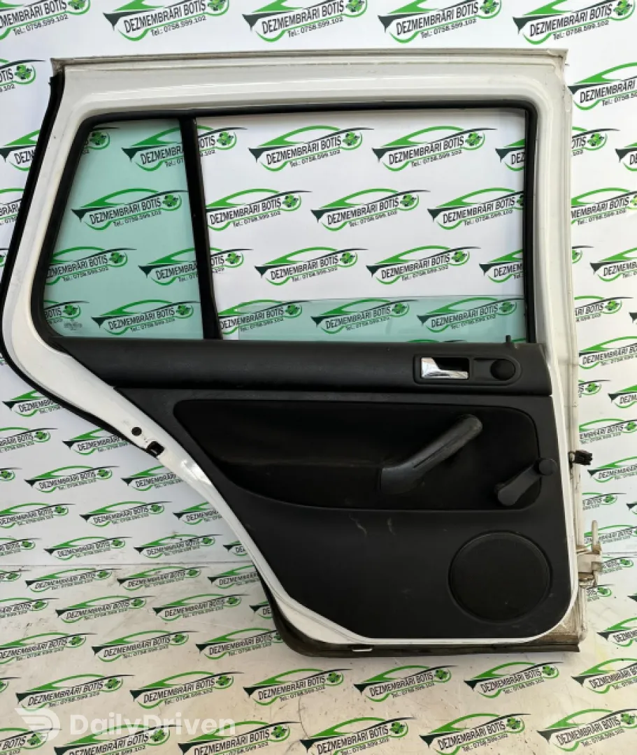 Usa spate stanga Volkswagen VW Golf 4 [1997 - 2006] Hatchback 5-usi 1.4 MT (75 hp)