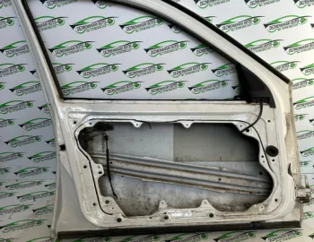 Usa fata stanga Volkswagen VW Golf 4 [1997 - 2006] Hatchback 5-usi 1.4 MT (75 hp)