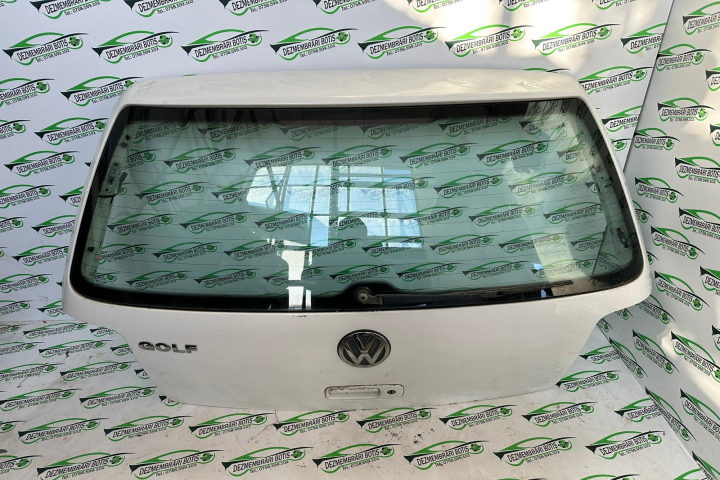 Hayon Volkswagen VW Golf 4 [1997 - 2006] Hatchback 5-usi 1.4 MT (75 hp)
