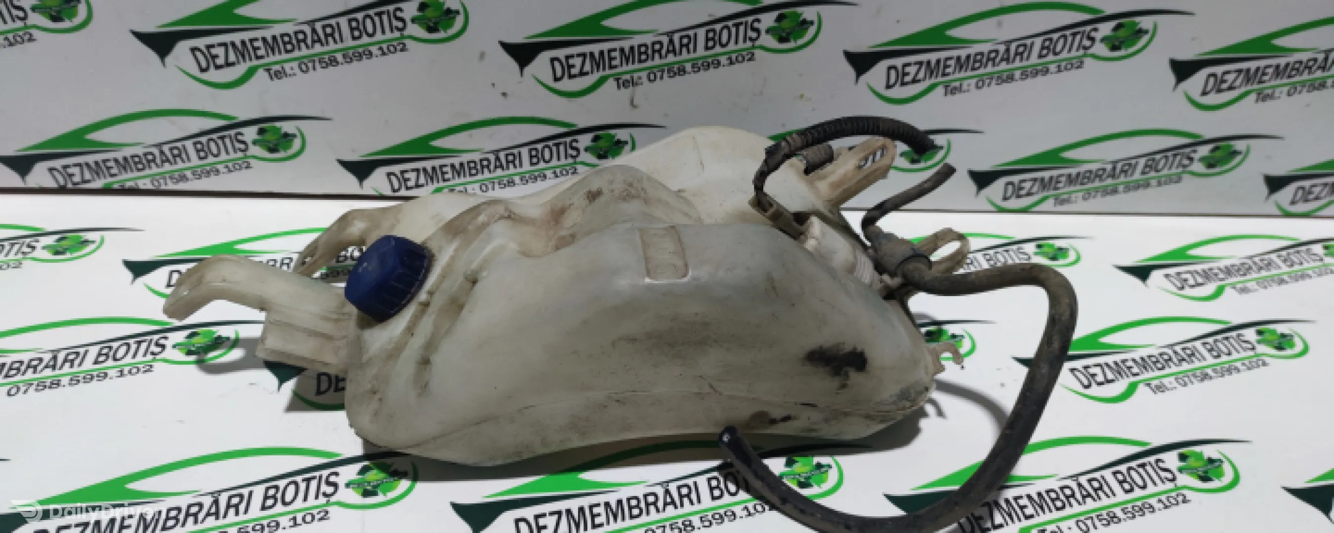 Vas lichid parbriz Alfa Romeo 147  [2000 - 2004] Hatchback 3-usi 1.9 JTD MT (115 hp)