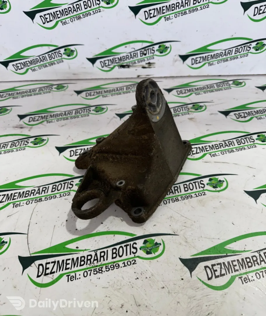 Suport motor Dacia Logan  [2004 - 2008] Sedan 1.4 MT (75 hp)