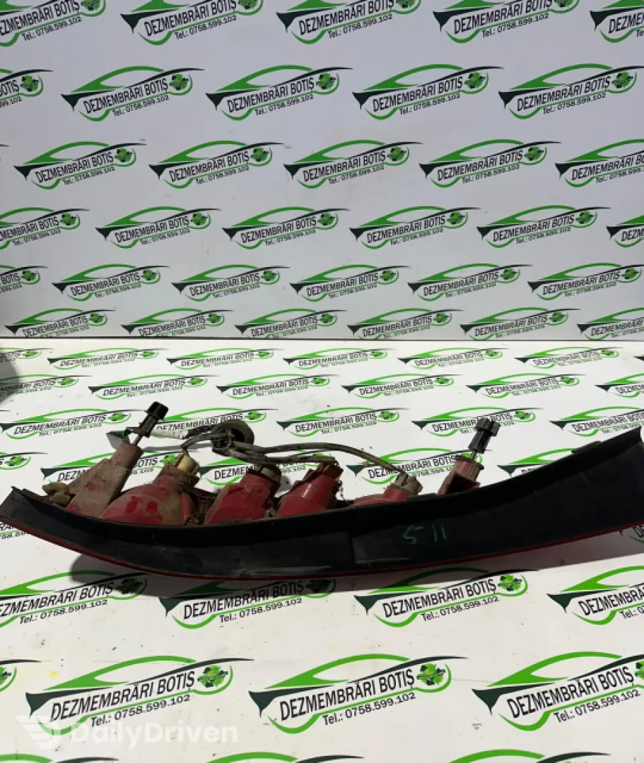 Lampa stop stanga pe aripa Ford Mondeo 3 [2000 - 2003] wagon 2.0 Di MT (115 hp)