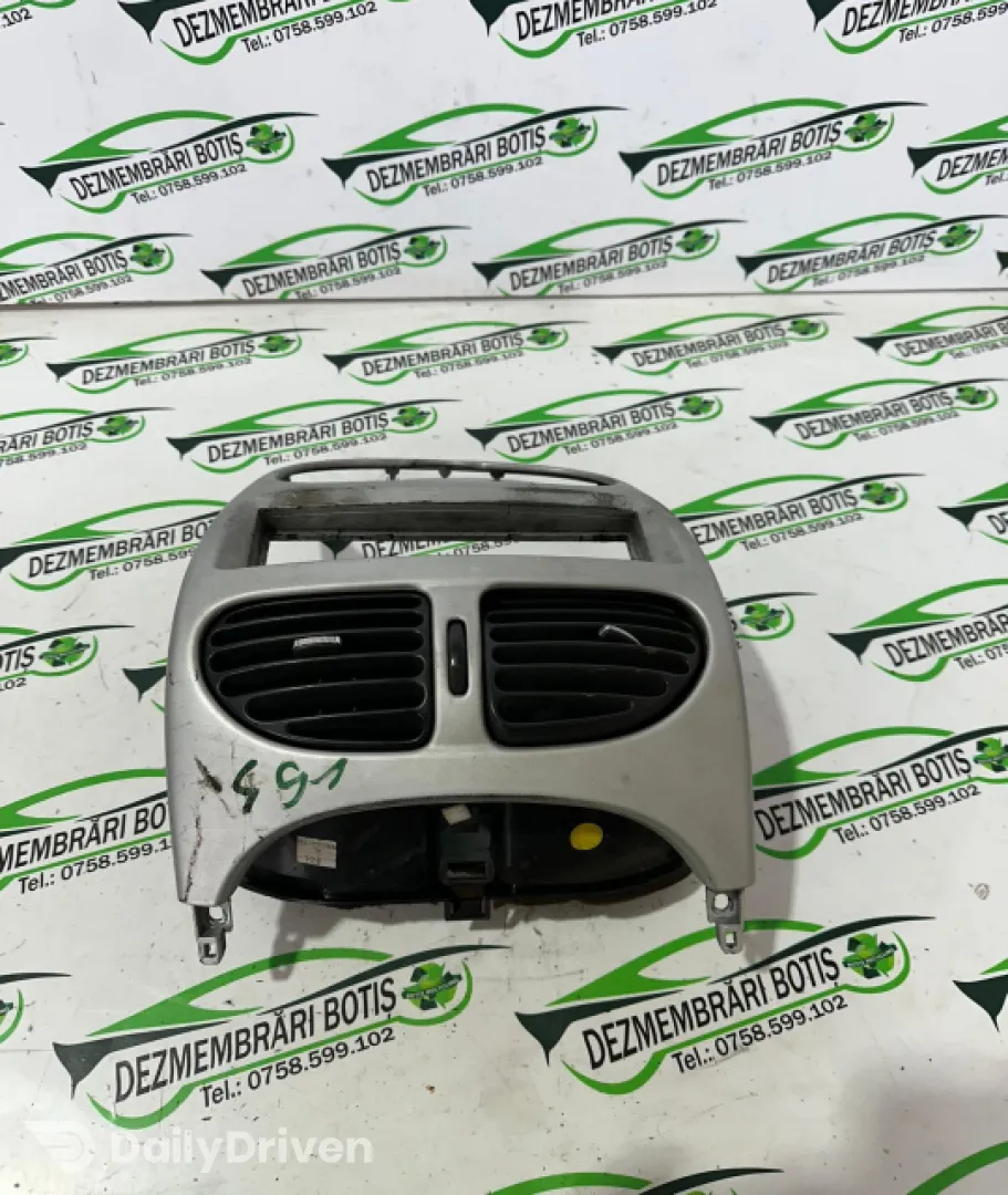 Grila ventilatie bord centru Peugeot 206  [facelift] [2002 - 2009] CC cabriolet 1.6 MT (109 hp)
