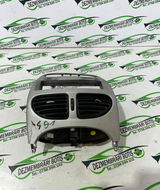 Grila ventilatie bord centru Peugeot 206  [facelift] [2002 - 2009] CC cabriolet 1.6 MT (109 hp)