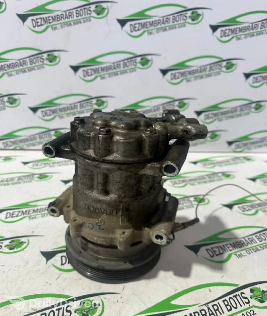 Compresor AC 8200315744 Renault Clio 2 [1998 - 2005] Symbol Sedan 1.4 MT (75 hp)