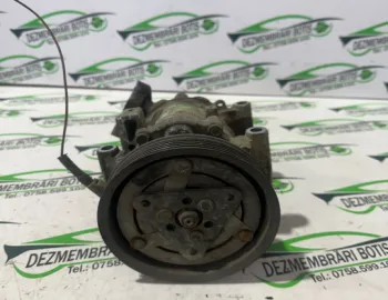 Compresor AC 8200315744 Renault Clio 2 [1998 - 2005] Symbol Sedan 1.4 MT (75 hp)