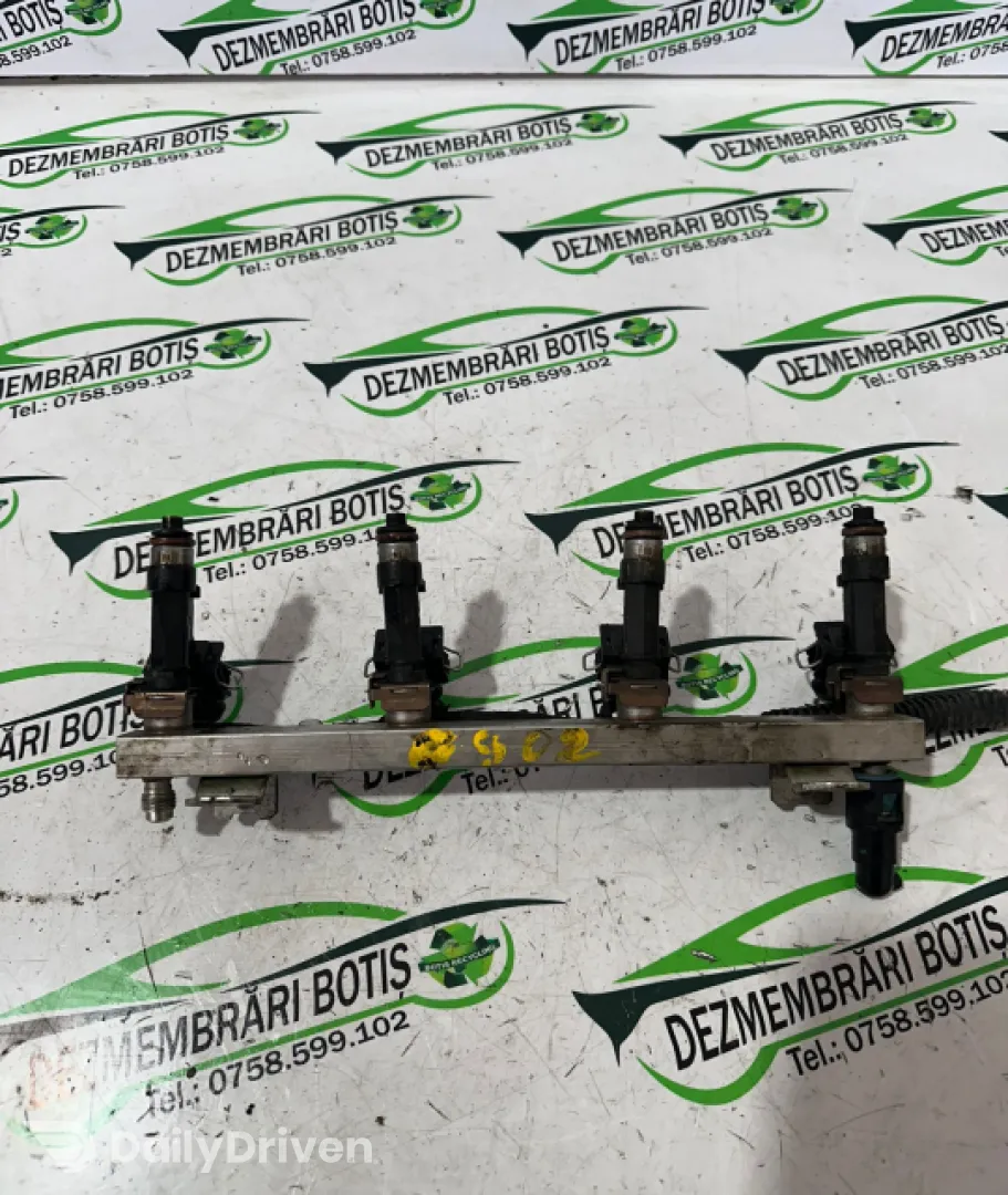 Rampa injectoare Volkswagen VW Golf 4 [1997 - 2006] Hatchback 5-usi 1.4 MT (75 hp)