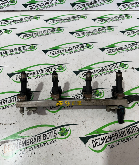 Rampa injectoare Volkswagen VW Golf 4 [1997 - 2006] Hatchback 5-usi 1.4 MT (75 hp)