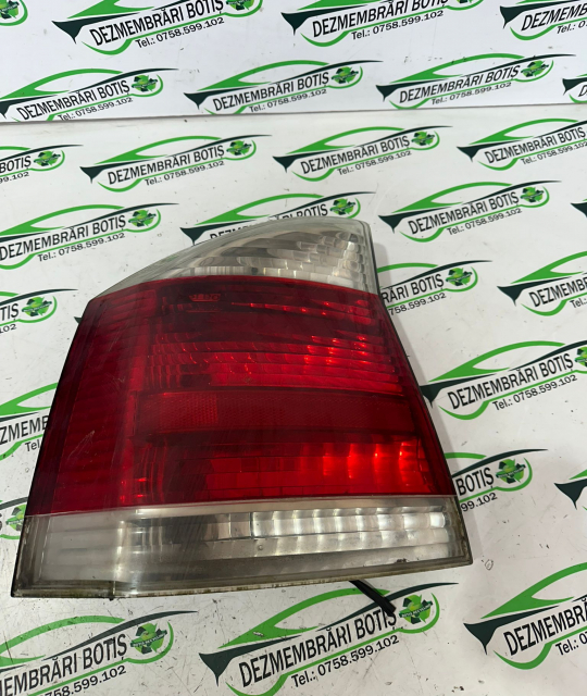 Lampa stop stanga pe aripa Opel Vectra C [2002 - 2005] Sedan 4-usi 2.0 DTI MT (101 hp)
