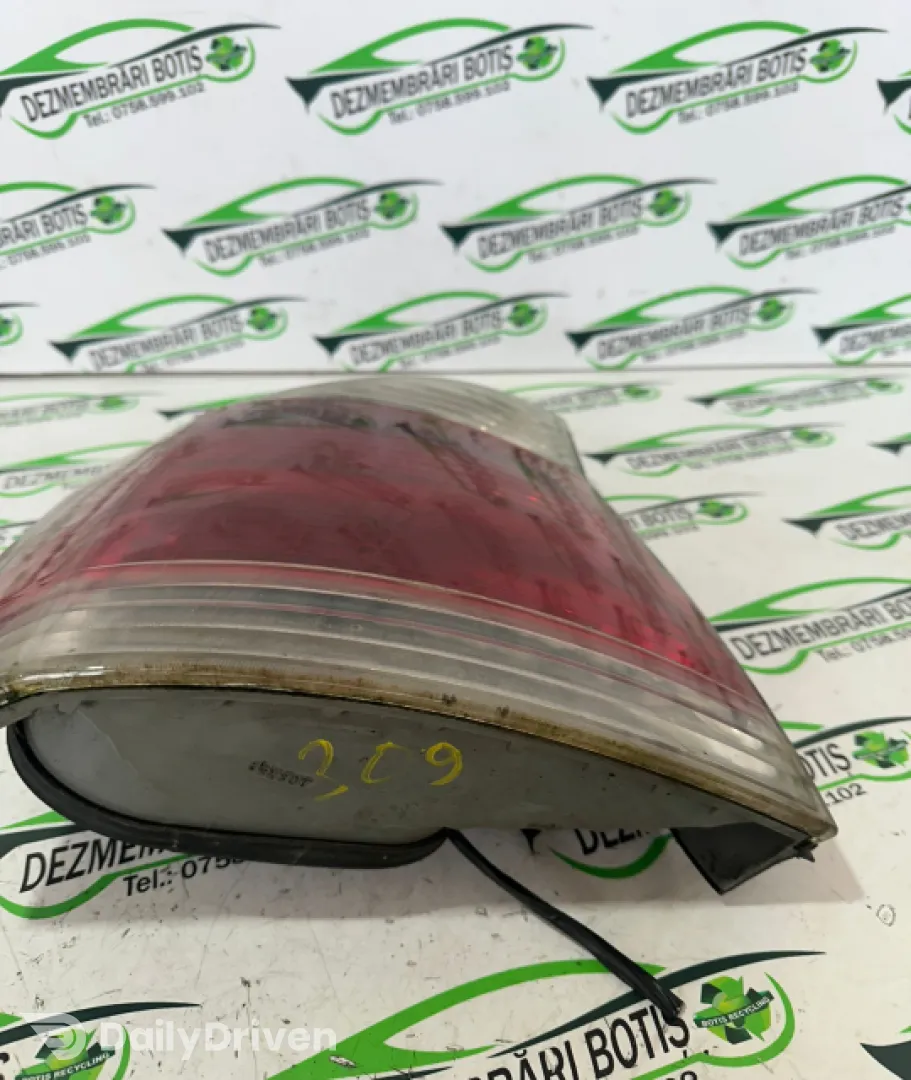 Lampa stop stanga pe aripa Opel Vectra C [2002 - 2005] Sedan 4-usi 2.0 DTI MT (101 hp)