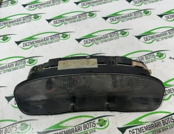 Ceasuri bord VW 320 920 822 A Volkswagen VW Golf 4 [1997 - 2006] Hatchback 5-usi 1.6 MT (100 hp)