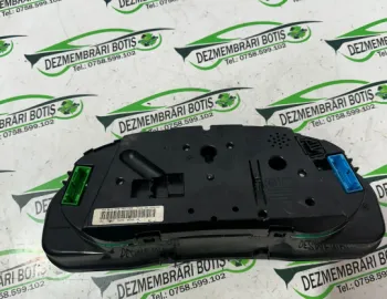 Ceasuri bord VW 320 920 822 A Volkswagen VW Golf 4 [1997 - 2006] Hatchback 5-usi 1.6 MT (100 hp)