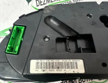 Ceasuri bord VW 320 920 822 A Volkswagen VW Golf 4 [1997 - 2006] Hatchback 5-usi 1.6 MT (100 hp)