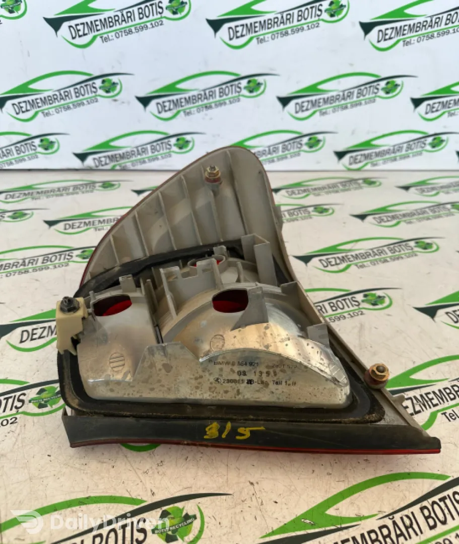 Lampa stop stanga pe aripa BMW Seria 3 E46 [1997 - 2003] Sedan 4-usi 320i MT (150 hp)