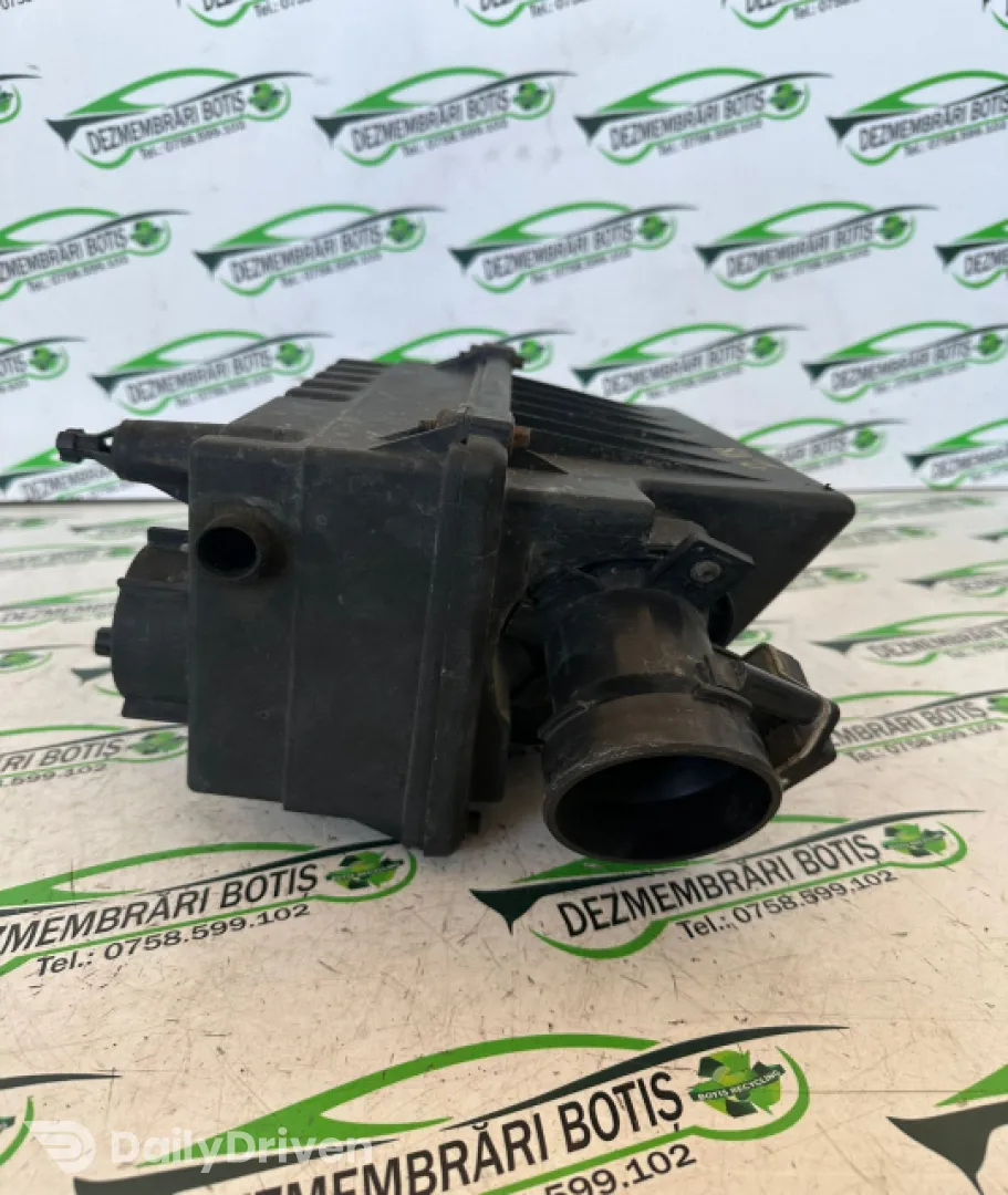 Carcasa filtru aer Ford Focus  [1998 - 2004] Hatchback 5-usi 1.6 MT (101 hp)